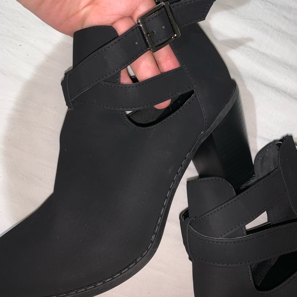 Booties - Picture 3 of 5